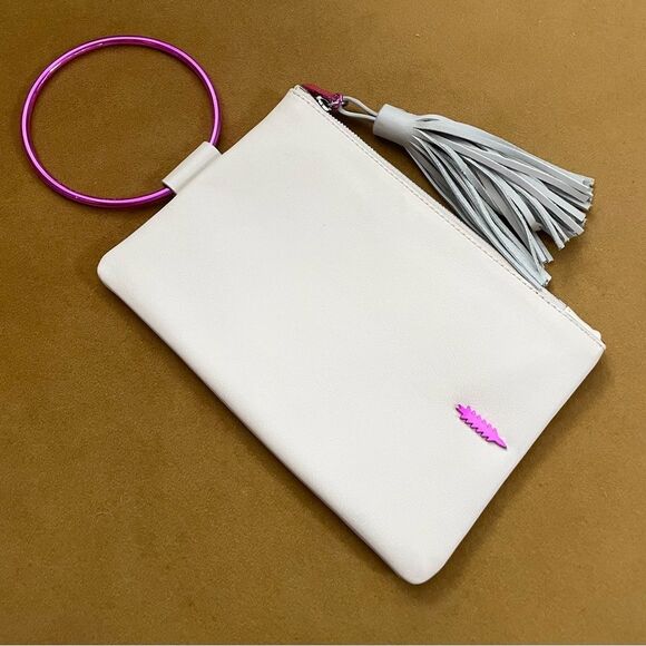 Thacker Nolita Leather Wristlet Cream & Pink - Picture 1 of 10